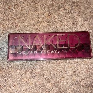 Naked Cherry pallet